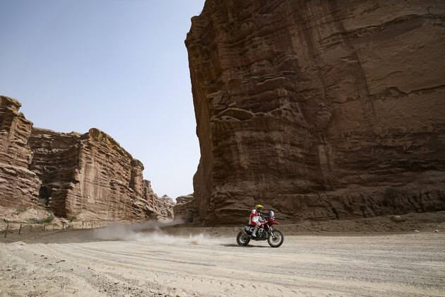 (SP)CHINA-XINJIANG-AKSU-TAKLIMAKAN RALLY-STAGE 1 (CN)