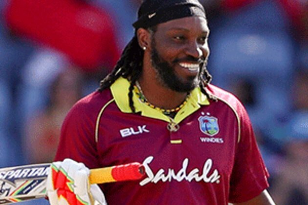 Gayle blasts 72 before rain halts 3rd ODI