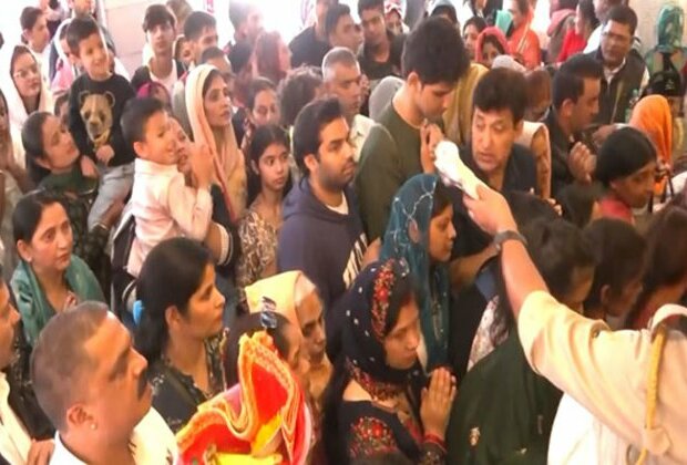 Devotees flock to Shimla's Kalibari temple, celebrate Durga Puja amid Himachal's scenic splendor