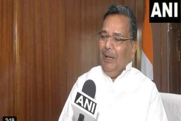 "People will realise within two days...": UP Minister Jaiveer Singh on passage of Waqf Bill
