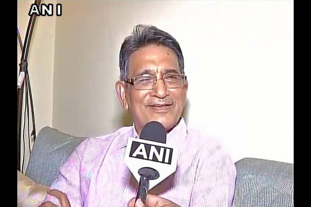 One held for duping Ex Chief Justice of India RM Lodha