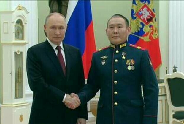 WATCH Putin award Russian soldier from viral hand-to-hand combat video