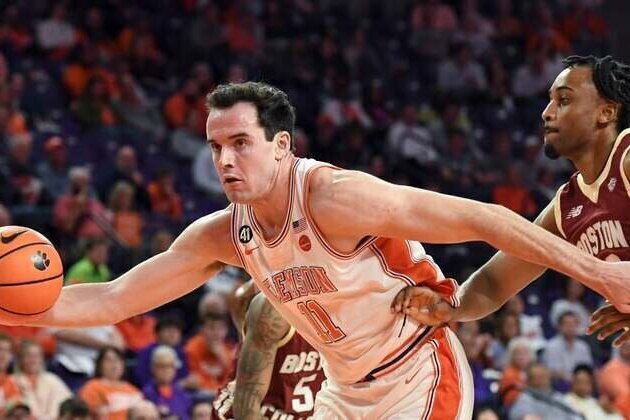 Nick Davidson pours in 25 as No. 22 Clemson handles Boston College