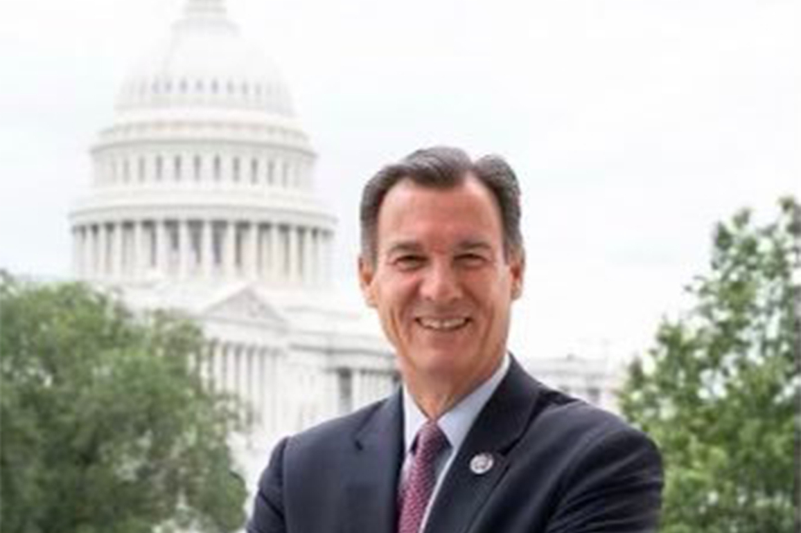 Congressman Tom Suozzi urges US War Secy to reconsider rule on beards in military for Sikh Americans