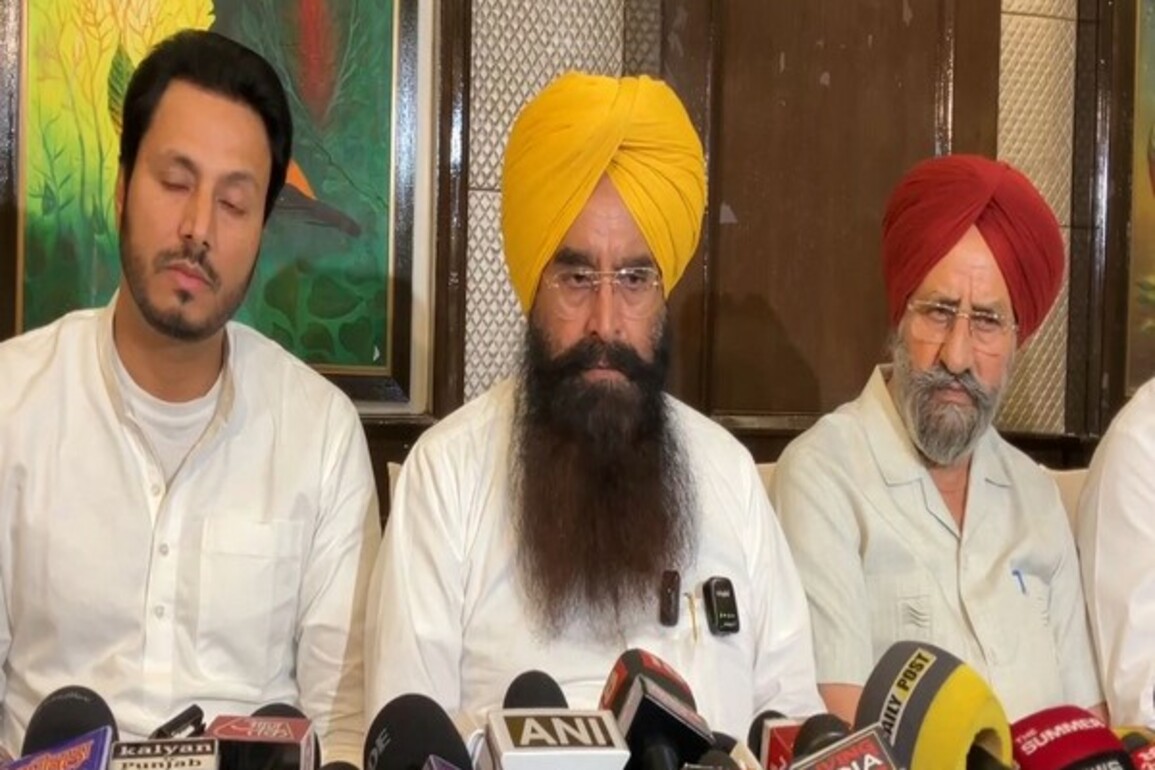 Punjab minister calls farmer leaders meeting in Chandigarh today