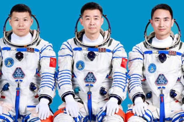 Chinese astronauts stranded after suspected debris strike