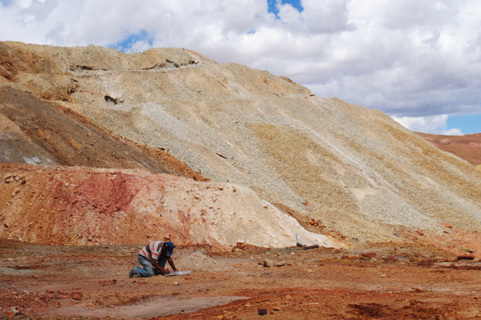 Bolivian worker sampling tailings at Silver Elephant's Pulacayo mine