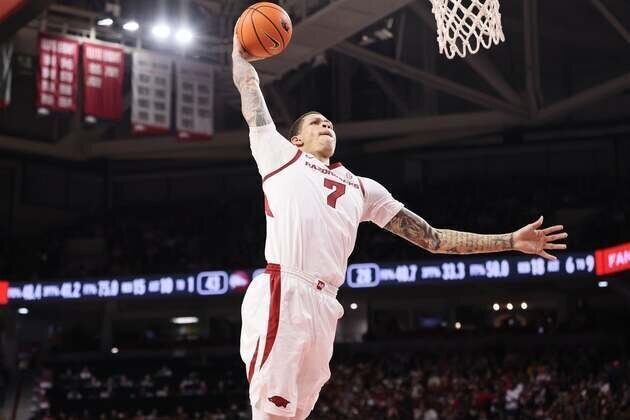 Meleek Thomas has career night as No. 18 Arkansas blasts James Madison