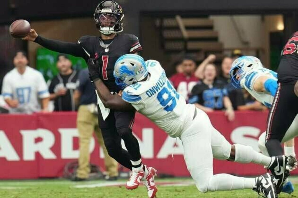 Lions DT Levi Onwuzurike (ACL) to miss 2025 season