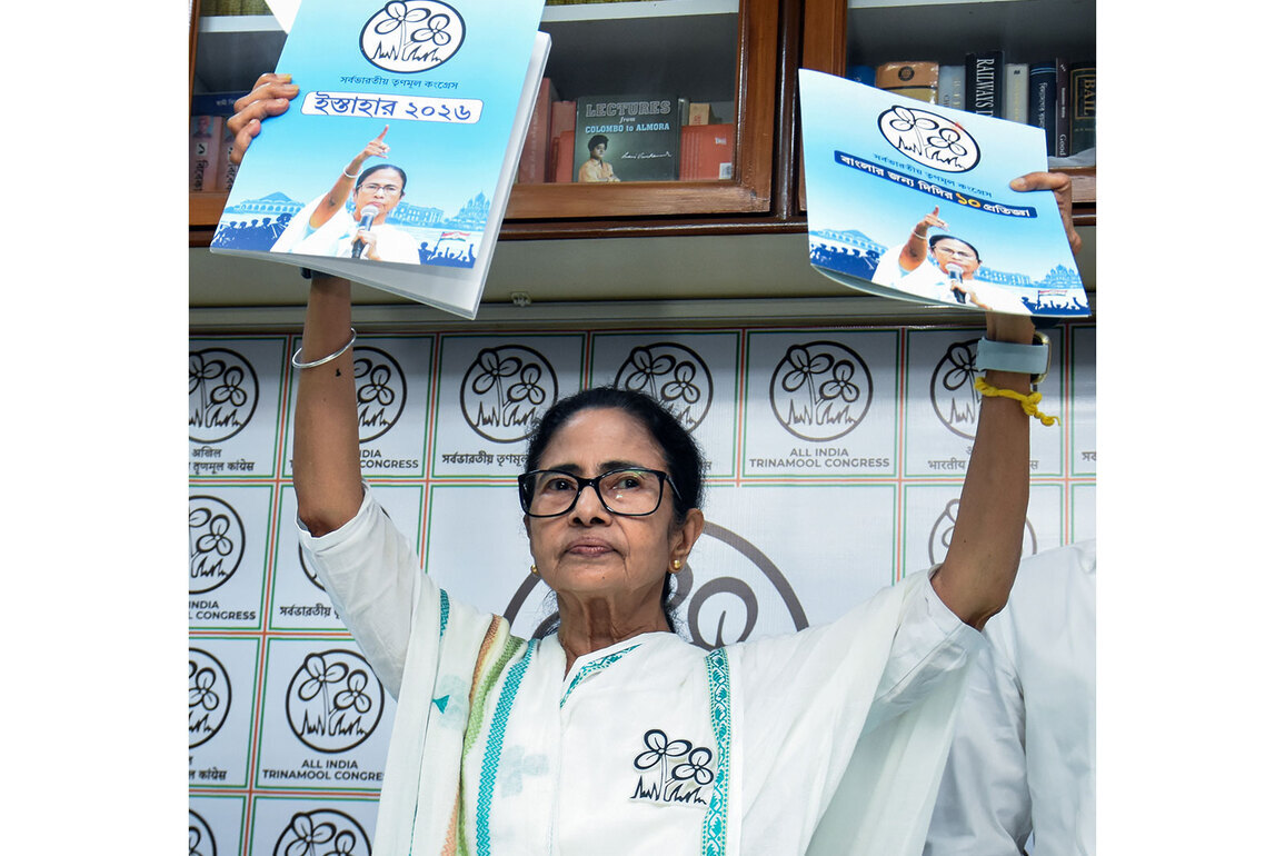 TMC slams PM Modi for 'Maligning Bengal', says 'Double-engine runs on hatred, state runs on dignity'