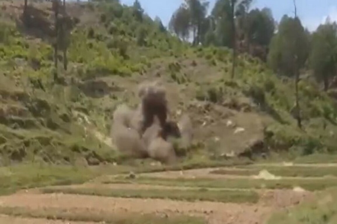 JK: Indian Army safeguards Rajouri residents by defusing unexploded Pakistani shells