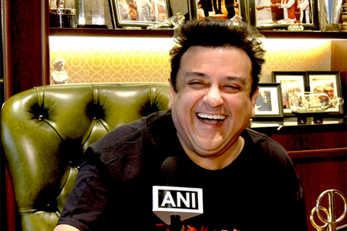 Adnan Sami talks about his collabortaion with Asha Bhosle for latest track 'Aao Na' , says "this was a long time wish"