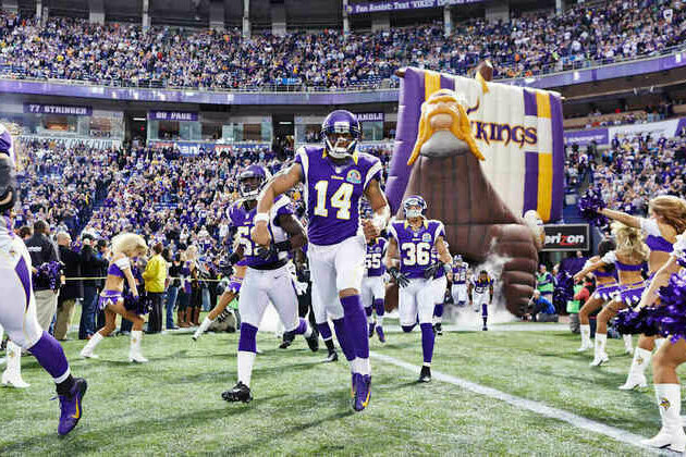 Joe Webb Coaching & Impacting Community with Positive Energy