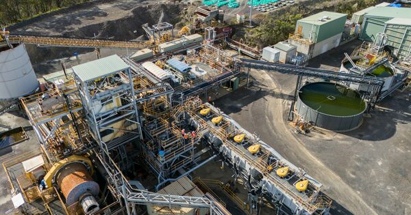Larvotto inks offtake deal with Glencore
