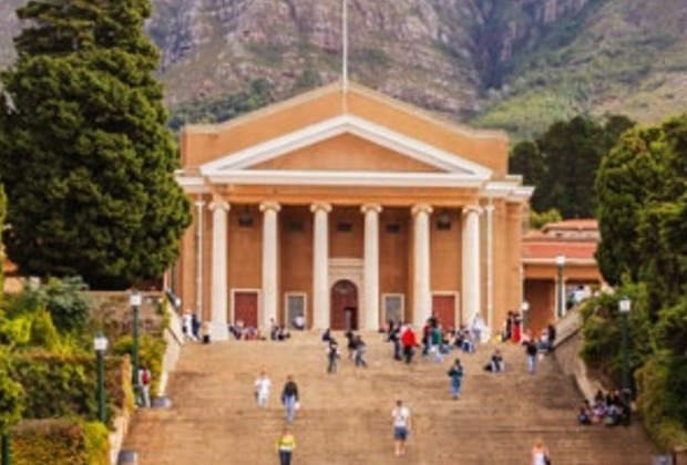 UCT flag to fly at half-mast to honour Esidimeni victims