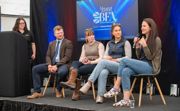Ybfa 2025 fg yf awards f 088 580x358.jpg