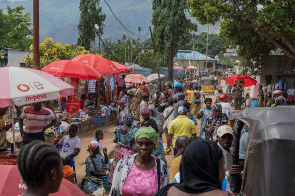 M23 rebels agree to US request for withdrawal from city in DR Congo