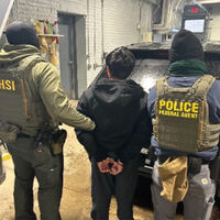 Court ends curbs on federal agents in policing Minneapolis protests