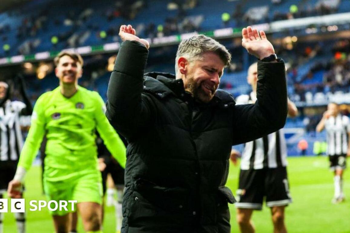 St Mirren- How manager Stephen Robinson went from abuse to adulation