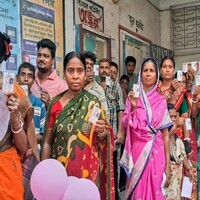 West Bengal records a healthy 78.68% voter turnout till 3:00 PM during phase 2 of polling