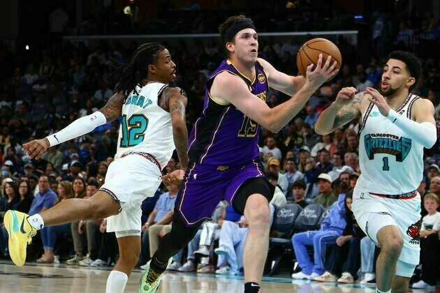 Lakers handle Grizzlies in post-Taylor Jenkins era