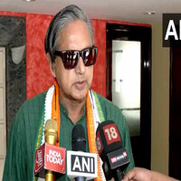 Shashi Tharoor praises govt for not allowing Pakistan to expand conflict