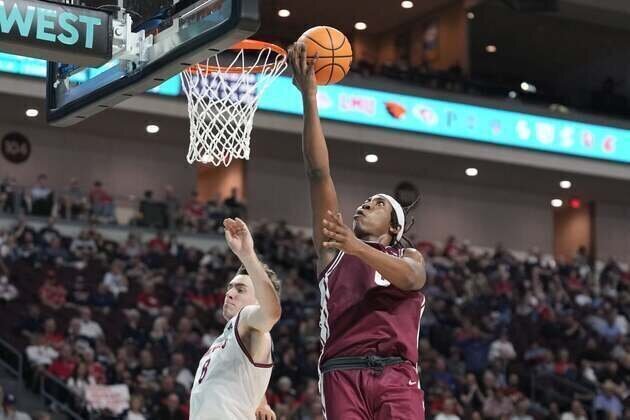 Santa Clara tops Saint Mary's in WCC semis, boosting NCAA hopes
