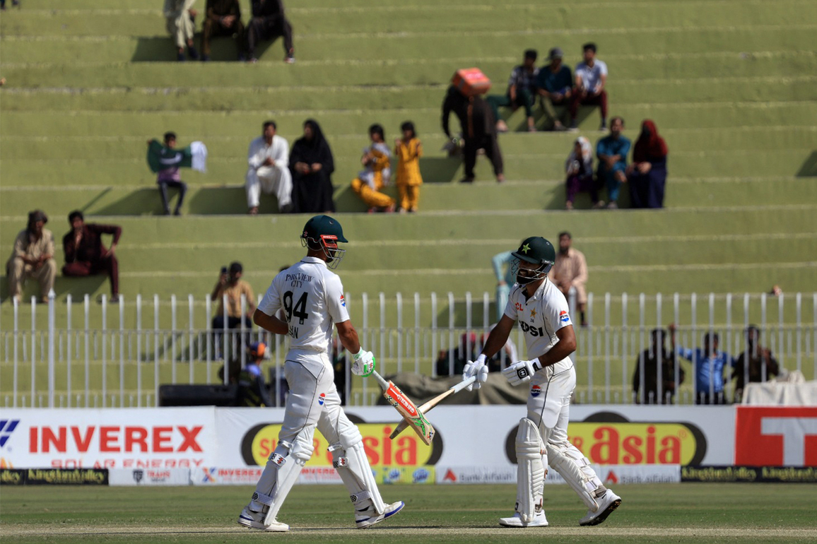 Head coach Azhar Mahmood blames shot selection for Pakistan's collapse against South Africa