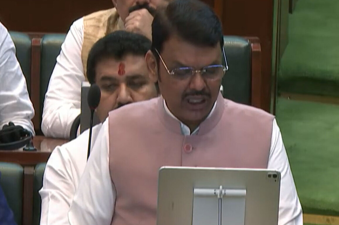 Maharashtra budget: Farm loan waiver up to Rs 2 lakh announced; focus on infra, green energy