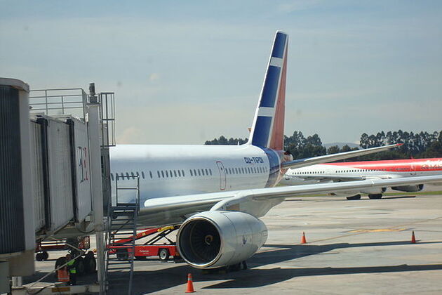 Fuel crunch grounds refueling in Cuba, straining tourism and airlines