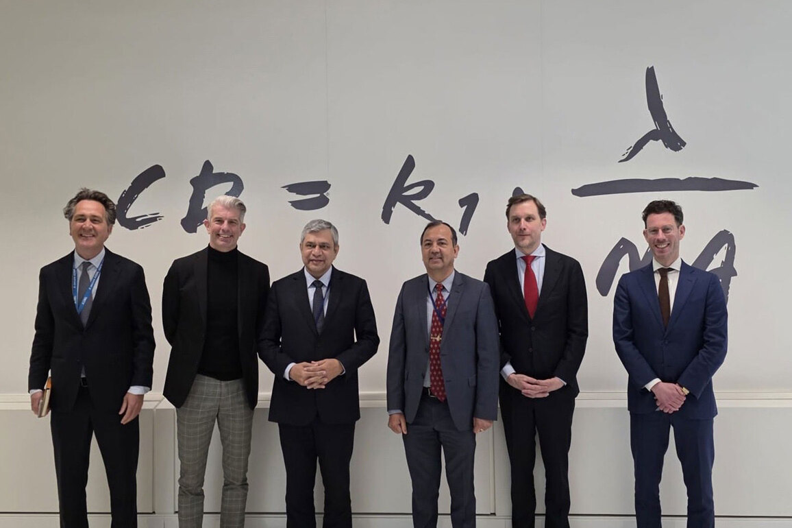 "Equipment manufacturers from all over world setting upbase in India": Ashwini Vaishnaw visits ASML headquarters in Netherlands
