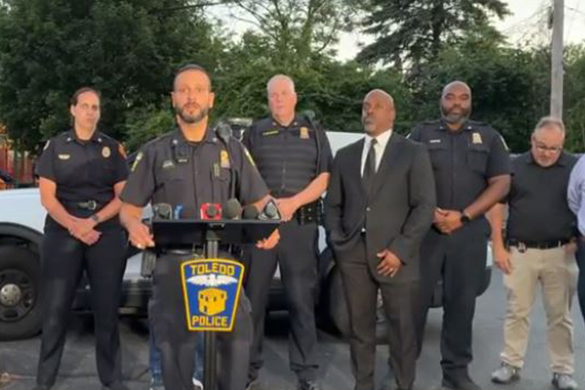 US: At least 12 injured in gunfire exchange at Toledo festival in Ohio; manhunt underway