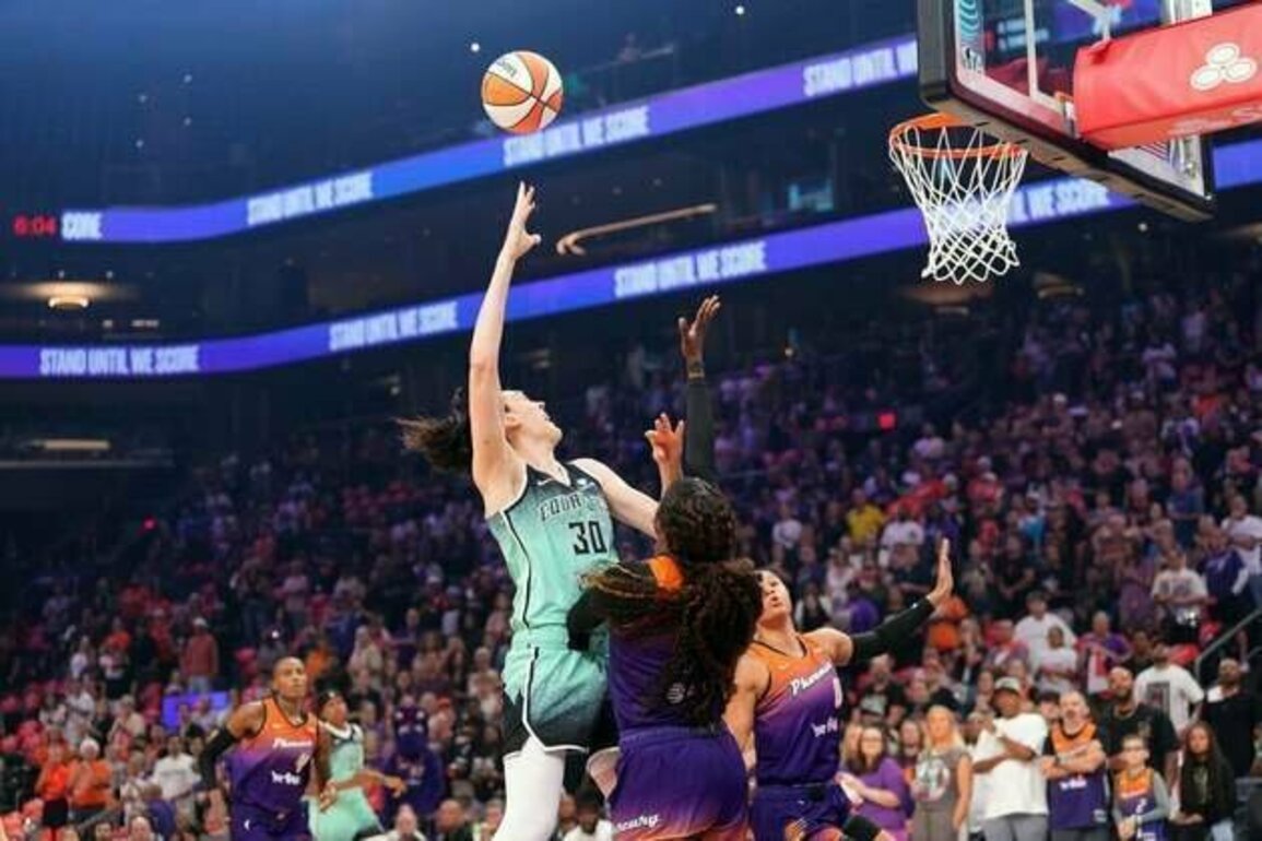 Alyssa Thomas amasses triple-double as Mercury eliminate Liberty