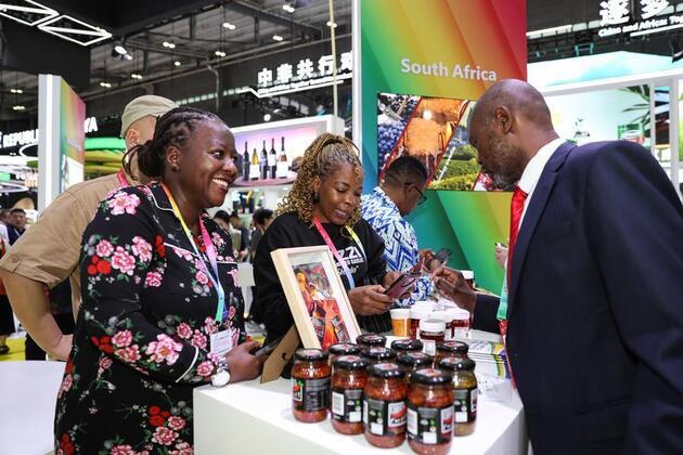 Central Chinese province boosts China-Africa trade with policy innovation