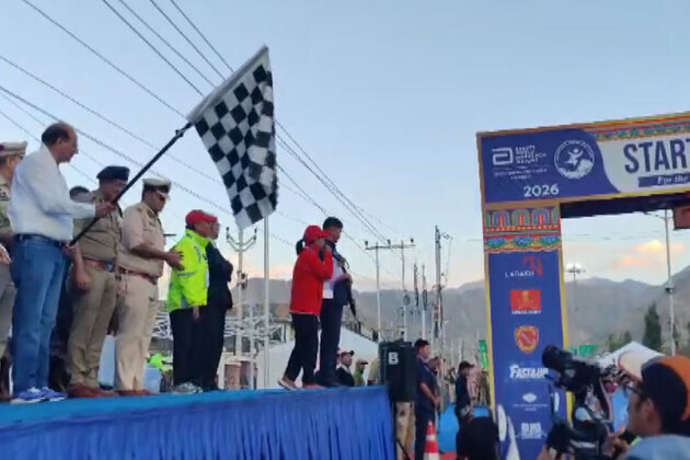 LG VK Saxena flags off Ladakh Marathon 2026 as over 5,400 runners take part