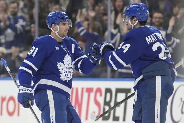 Leafs looking way up at Wings in Atlantic Division race