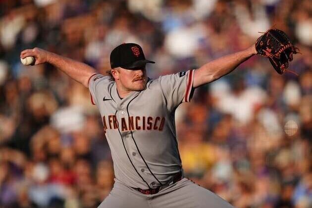 After late night and long flight, Giants welcome upstart Nats