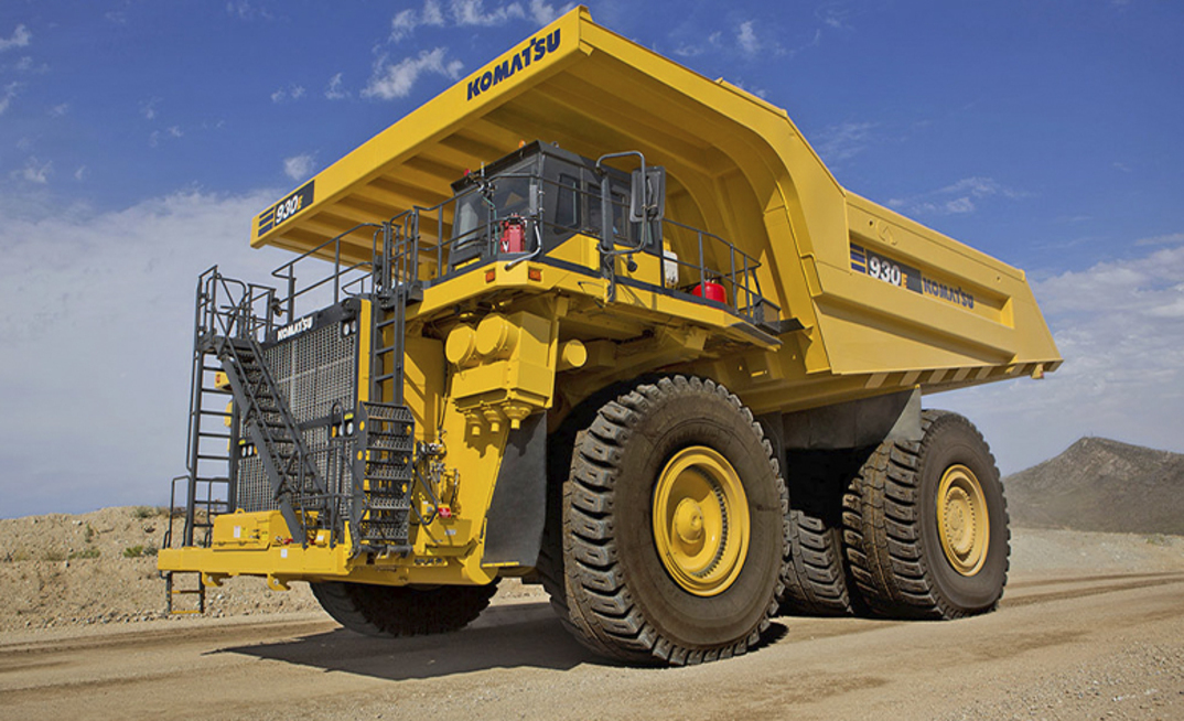 Komatsu’s 930E-5 electric mining truck offers a 290 metric ton payload.