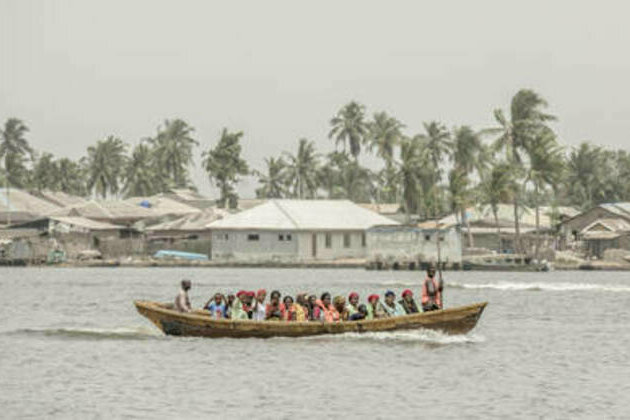Dozens dead after boat capsizes in Nigeria