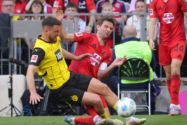 (SP)GERMANY-MUNICH-FOOTBALL-BUNDESLIGA-BAYERN MUNICH VS DORTMUND