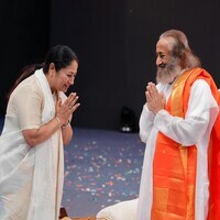 "Whenever Gurudev Sri Sri Ravi Shankar visits Delhi, entire city comes alive with a renewed vibrance": CM Rekha Gupta