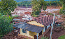  Lama da barragem da mina Córrego do Feijão, da Vale, em Brumadinho