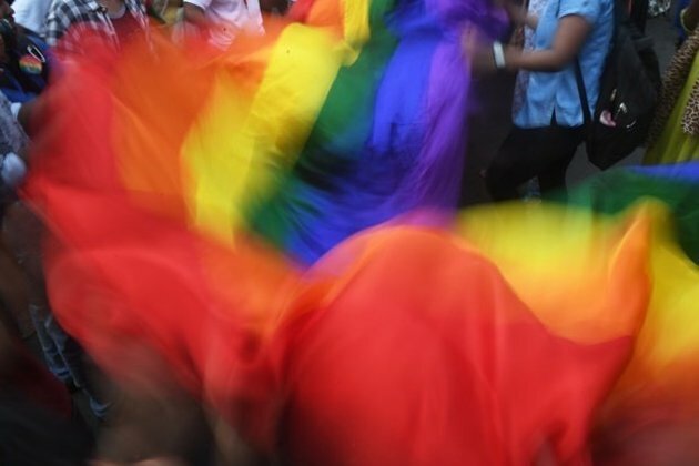 Gay couples in Hong Kong win legal victory over inheritance law