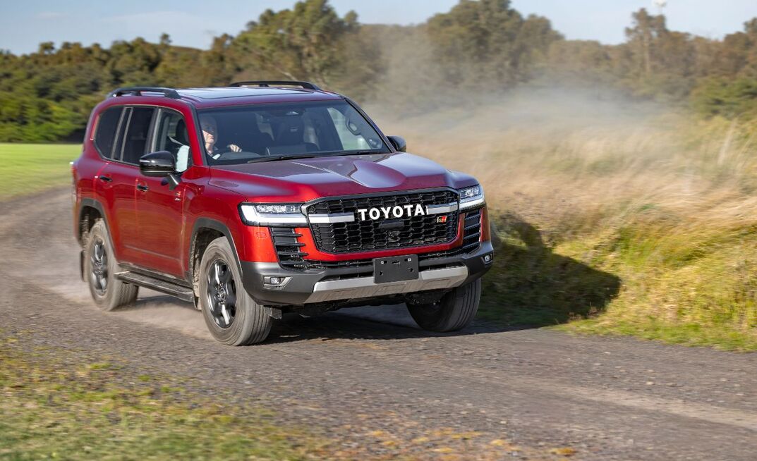 Toyota Australia will offer a performance hybrid powertrain in several grades of its LandCruiser 300 Series from next year. 