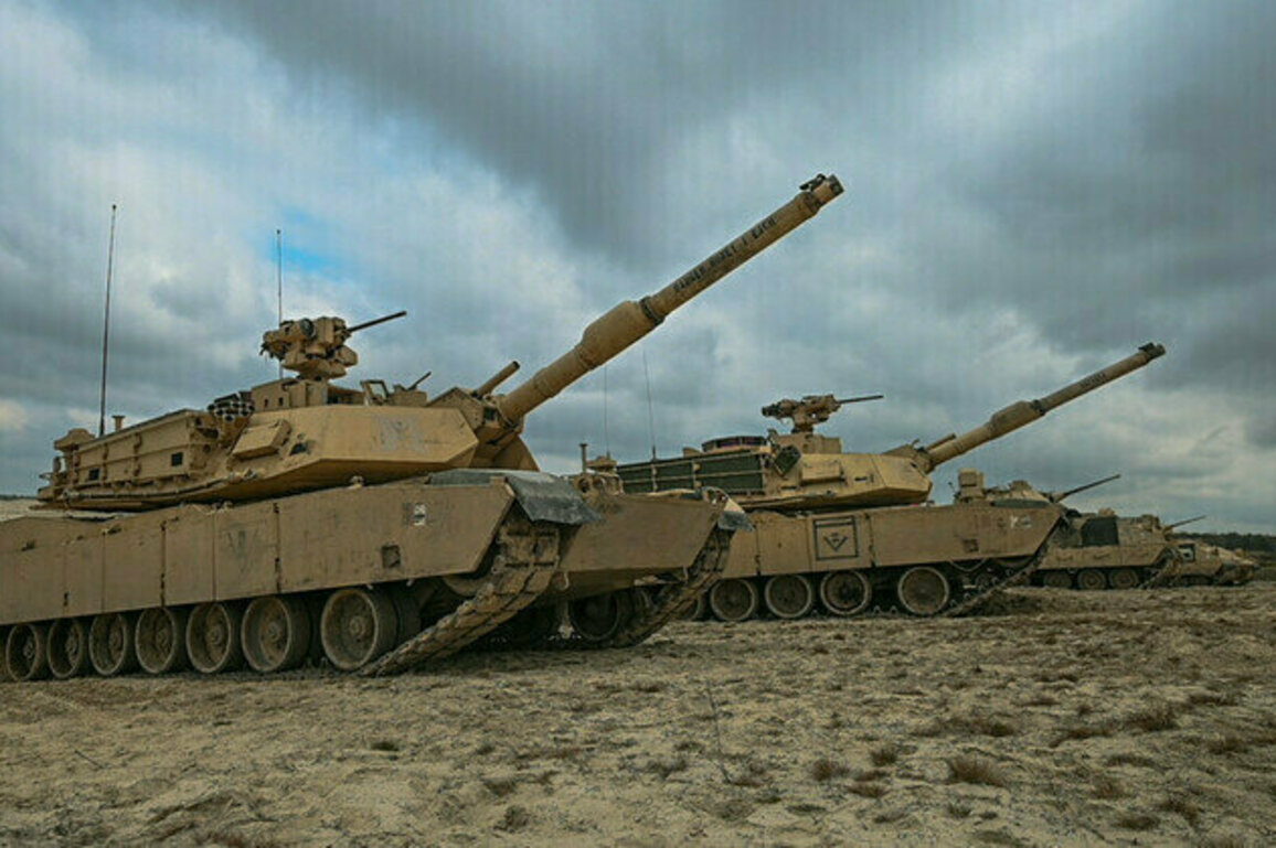 US officials frustrated over Australian tank shipment to Ukraine  ABC