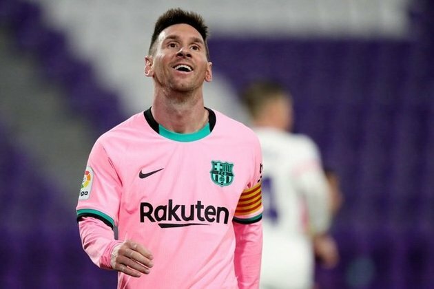 Messi banned for 2 matches after historic Barca red