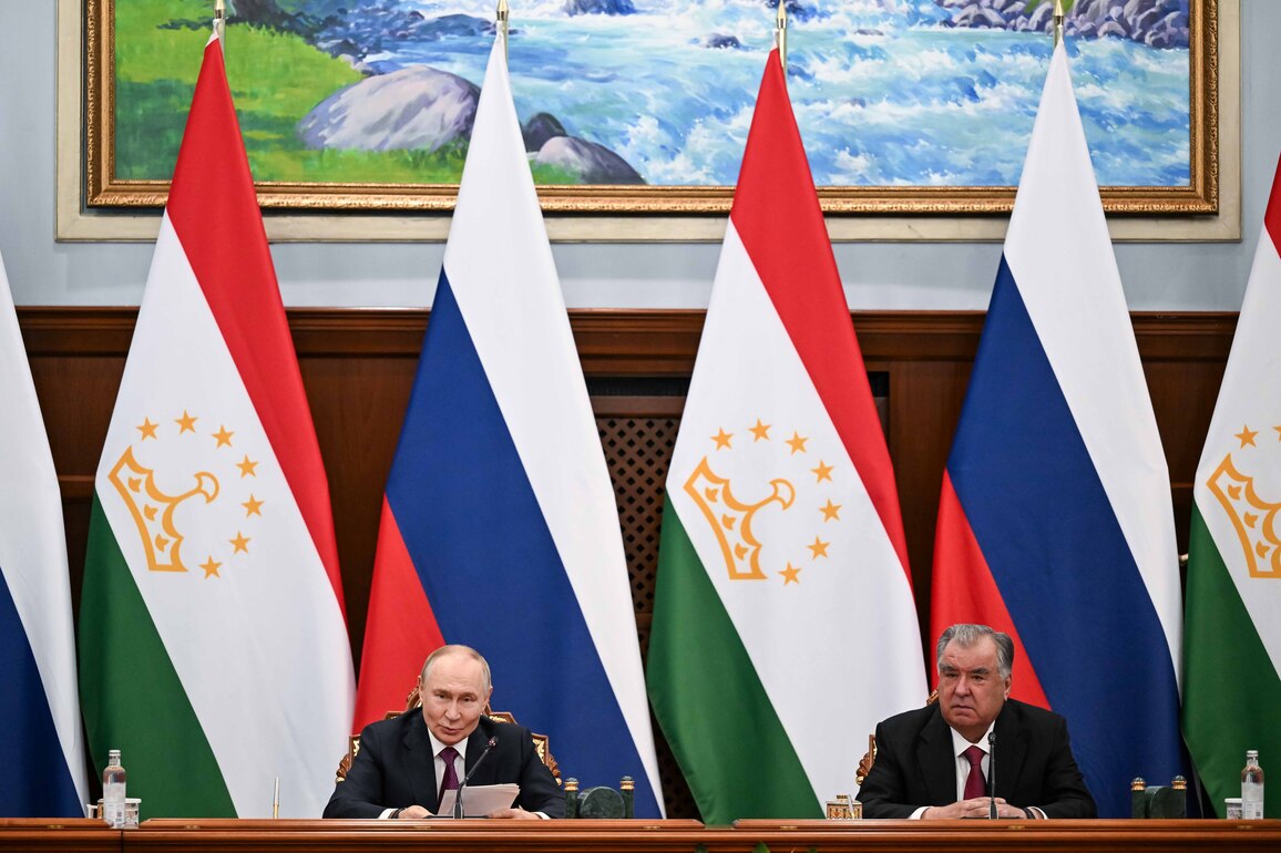 TAJIKISTAN-DUSHANBE-RUSSIAN PRESIDENT-PUTIN-VISIT