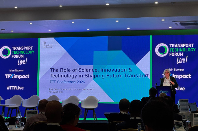 Government science advisor calls on ITS to make AI connections