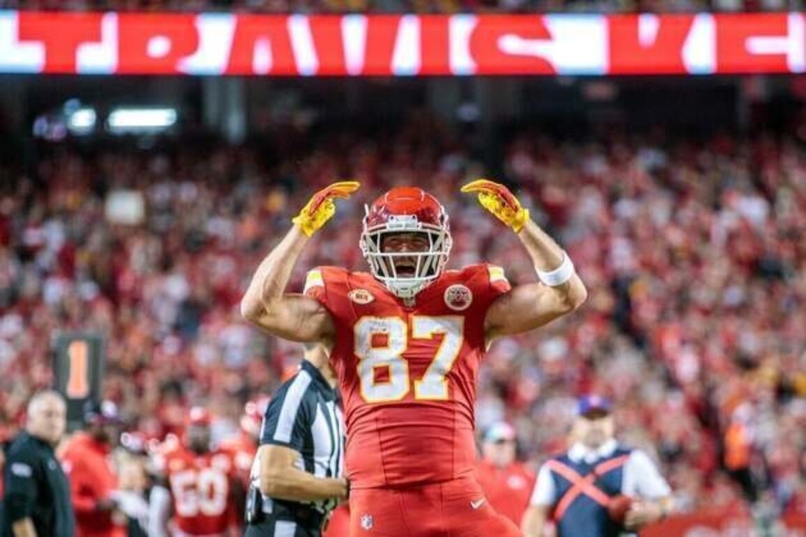 Travis Kelce, Trent Williams hit milestones as Pro Bowl rosters set