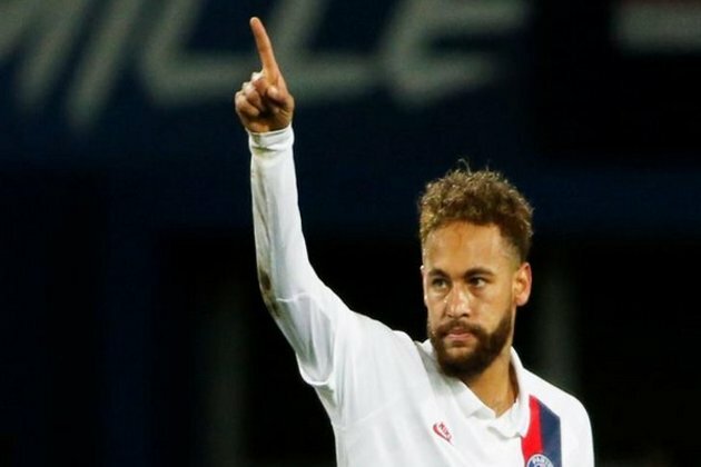 Andy Delort slams Neymar for teasing his opponents